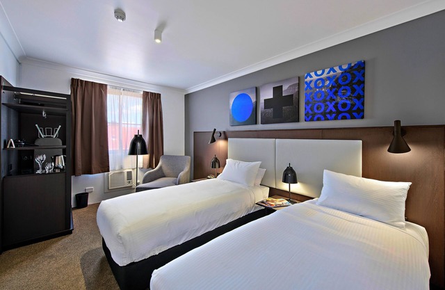 Silkari Urban CKS Sydney Airport Hotel
