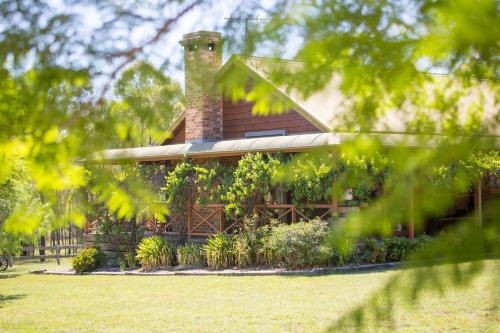 Silky Oak Cottage