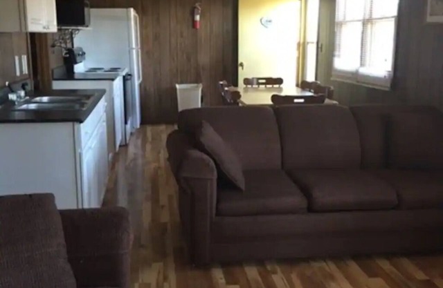 Silver Dollar City, 1 Mile - Table Rock Lake View - Woodsy - Foxfire Resort