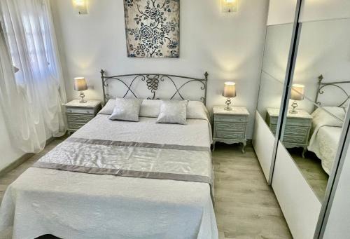 Silver Home