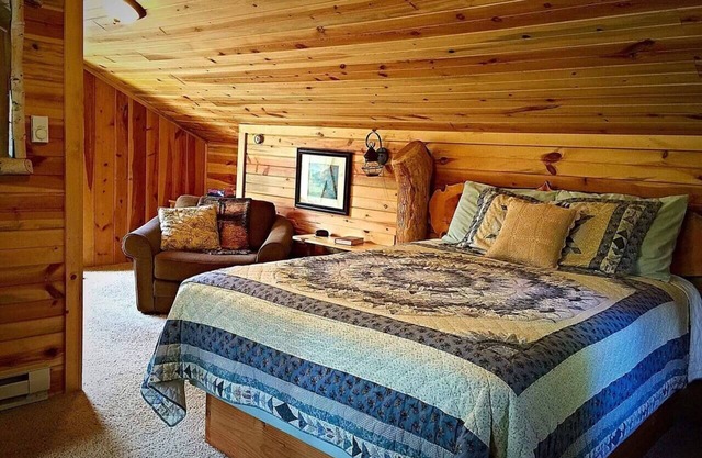 Silver Lining Cabin in the Black Hills near Mount Rushmore