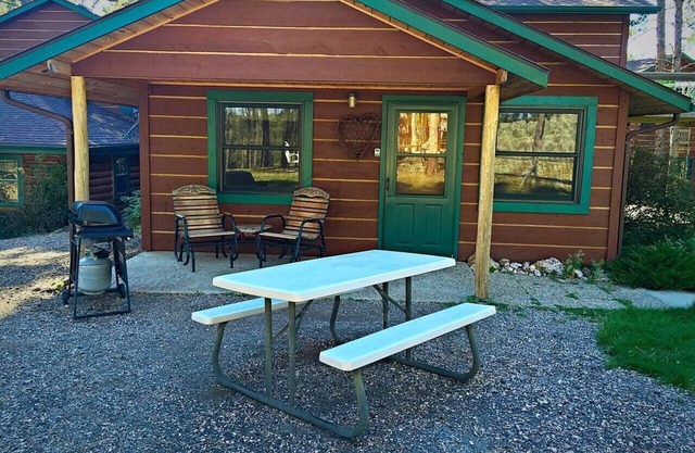 Silver Moon Black Hills Cabin