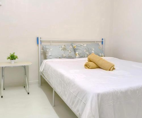 Simee 2 pax Room Stay