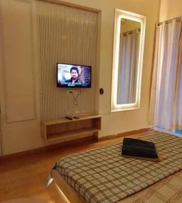 Singh comfy stay
