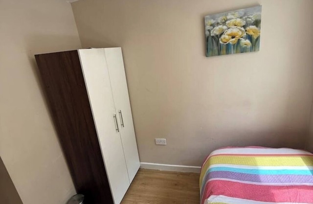 Single Attractive Studio Flat