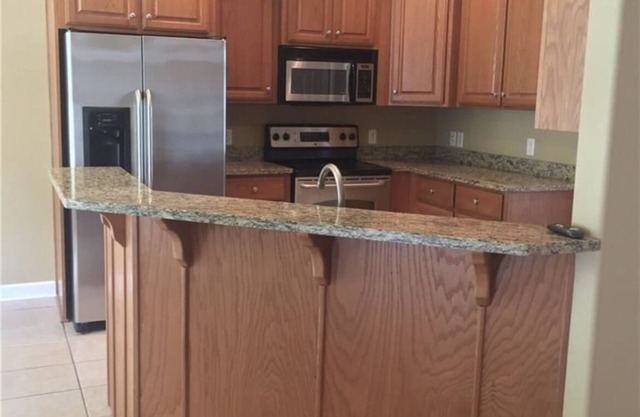 Single family home near the beach with community pool
