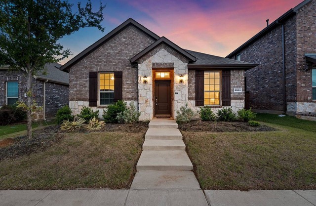 Single-level Home Game Area Ideal for Long Stays