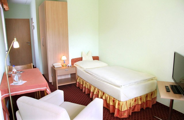 Chambre Simple 1 - Hotel Garni Goldener Schwan
