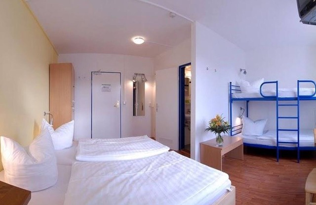 Chambre Simple, douche, toilettes - a & o Dresden Hauptbahnhof