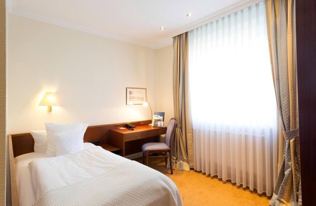 Chambre Simple, douche, toilettes, Standard - Hotel Birke