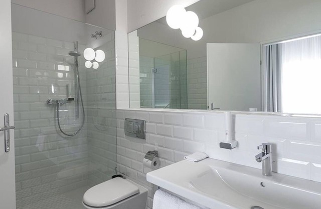 Hotel Schloss Leopoldskron - Chambre simple standard avec douche ou Salle de bain, WC