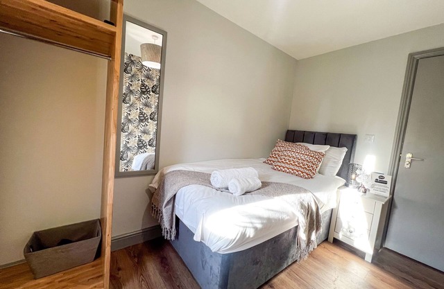 Economie-Chambre Simple-Salle de bain partagée