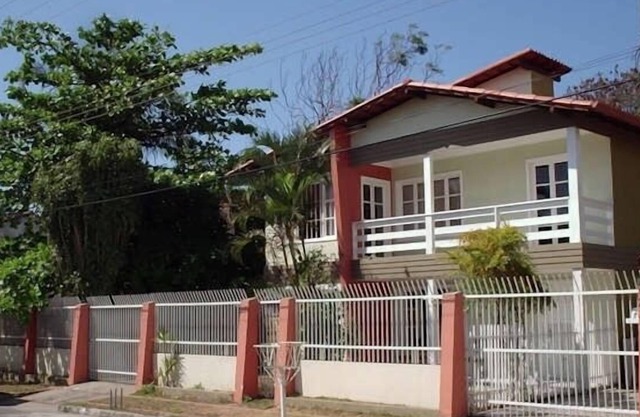 Maison de plain-pied 4 chambres Praia de Jacaraípe Serra - ES - 1 suite