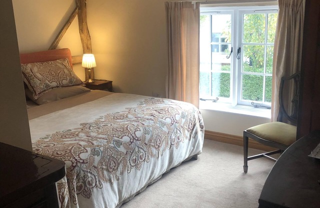 Sir Alfred Munnings Hotel