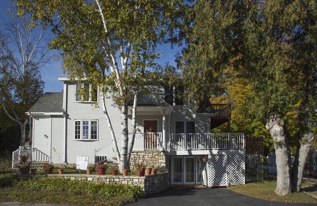 Sister Bay Parkview Beach Cottage # 2