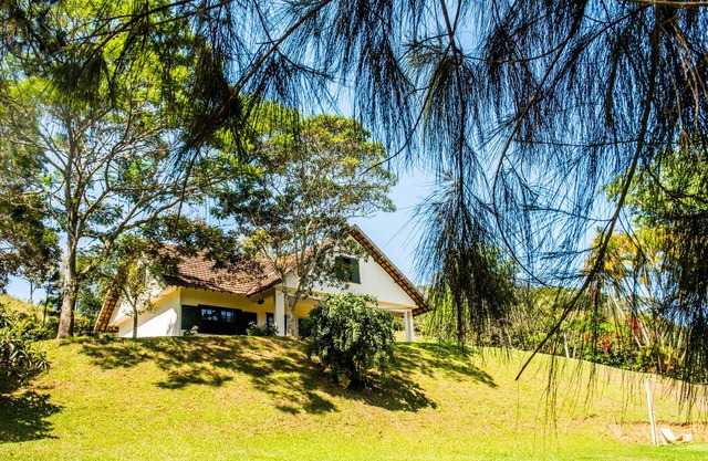 Site à Paty do Alferes, grande maison avec 5 chambres, piscine et très verte