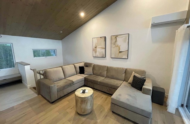 L'Élégance Des Sommets | Condo de Ski & Spa