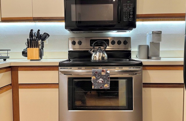 Ski, Hike & Relax. Warm 1BR Spot.