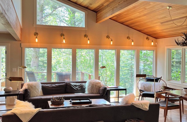 Maison scandinave rustique récemment rénovée à Teton Village, ski in / out