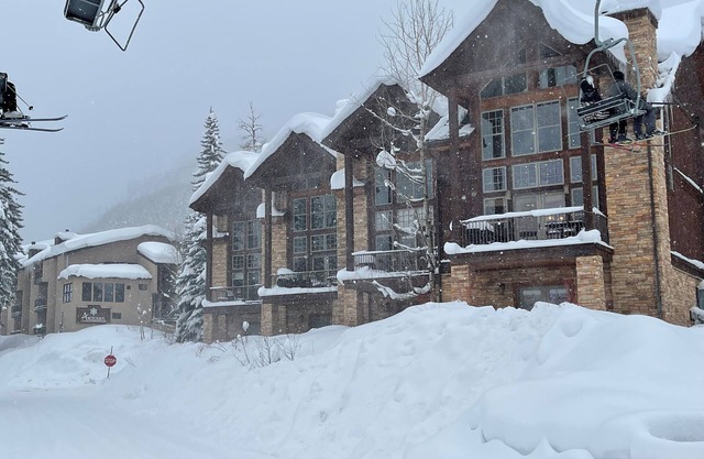 Ski in ski out Purgatory townhome with majestic views of Needles mountain range