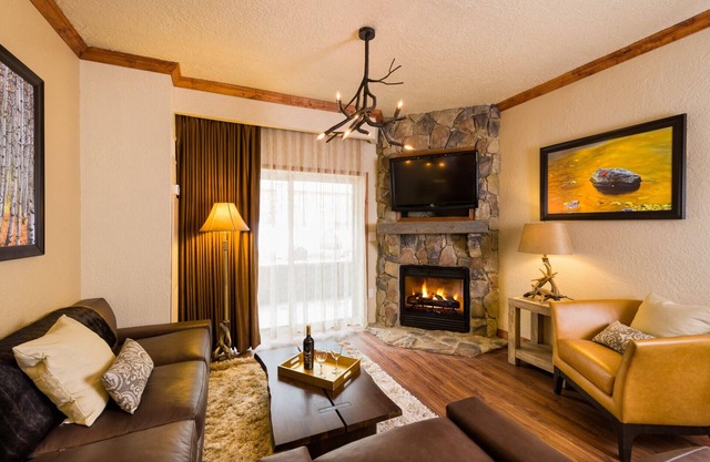 Ski Park City Utah! Family Friendly-including your pet! Ski In and Ski Out.