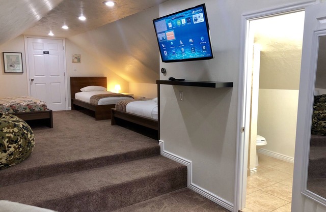 Skiers Crash Pad Perfect Location