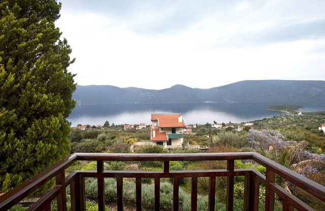 Skorponeri est un endroit incroyable pour les vacances!