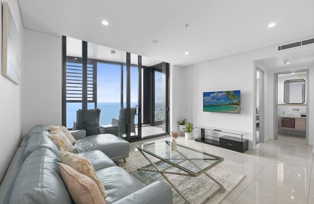 Sky-High Lodge Ocean Views