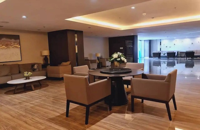 Sky high Paradise Wow in Air Condo Blissful Luxury Makati