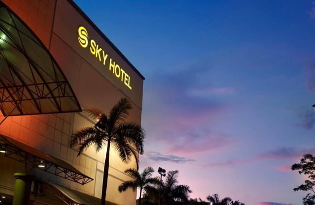 Sky Hotel Selayang