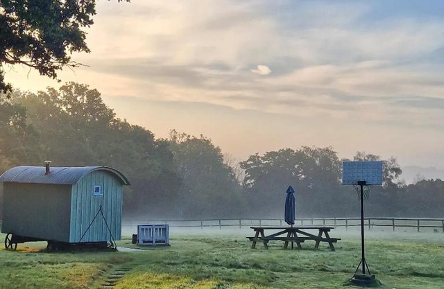 Skylark Shepherds Hut