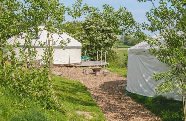 Skylark Yurt - UKC6946