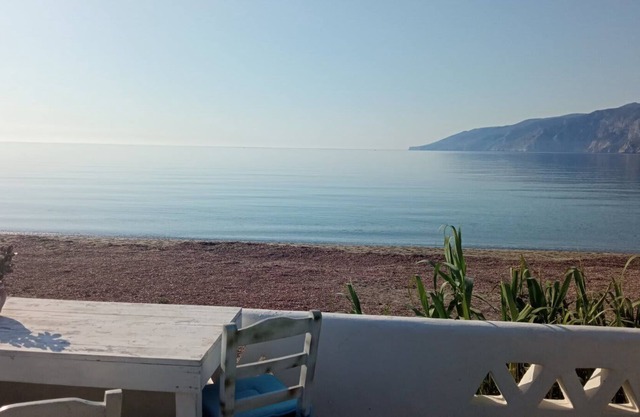 Skyros Quad on the Sea, Your Beachside Haven
