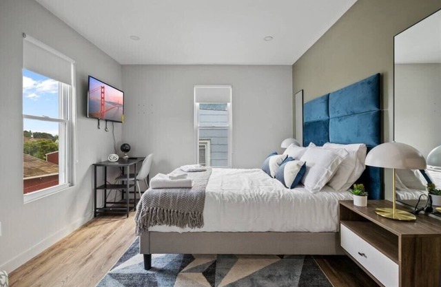 Sleek and Stylish Apartment in Vibrant Middletown