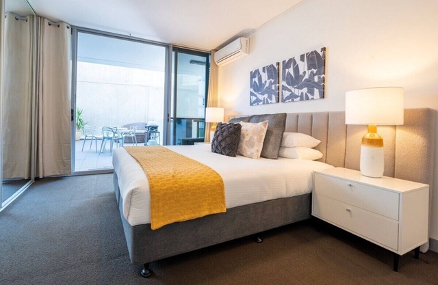 Sleek Inner-City Getaway in Prime Location
