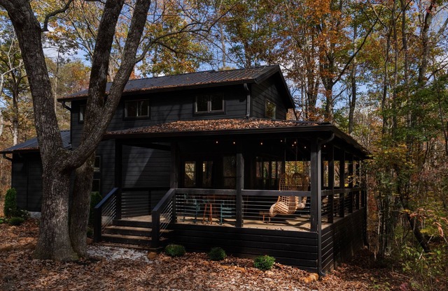 Sleep Hollow at The Retreat at Sunset Bluff