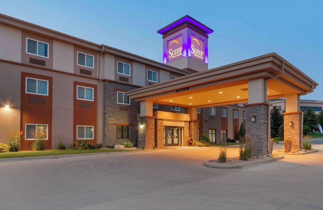 Sleep Inn & Suites Bismarck I-94