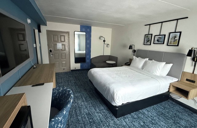 Sleep Inn & Suites