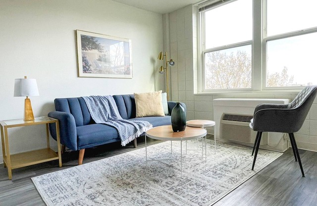 Sleepover: Lively 1BD/1BA + Gym - Cincinnati