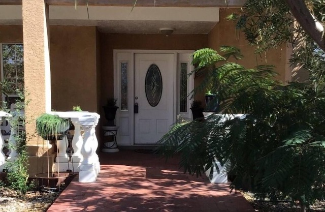 Le Portico SLEEPS 20+