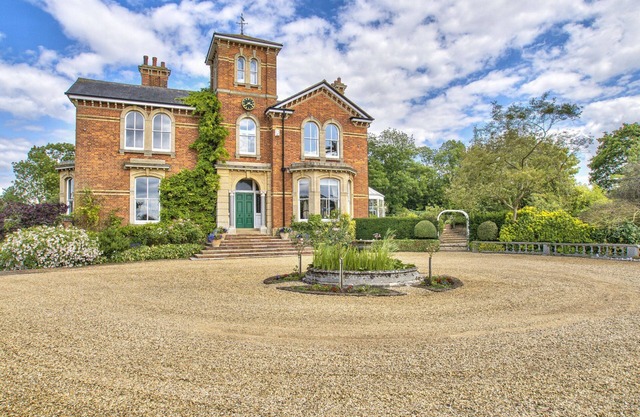 27 personnes - Milton House: Grand Country Residence