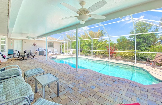 John's Dream, 6 personnes, piscine solaire privée, Rotonda, Floride
