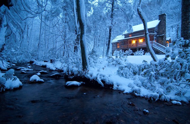 Sleepy Creek-Antique Log Cabin / 4 acres / beau ruisseau / près de Boone et BR Pkwy