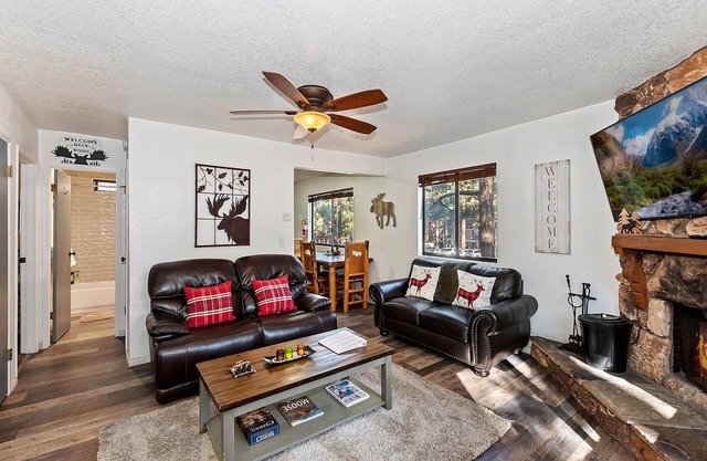 🐻❄Moose Lodge Unit A! ⛰Slopes View+ Fire pit