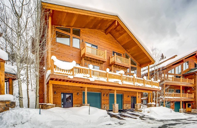 Slopeside Paradise - 3 BR, 3BA VTT / Glissade alpine 1 min. une façon