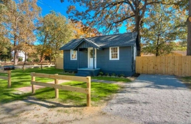 Sly Fox Cottage