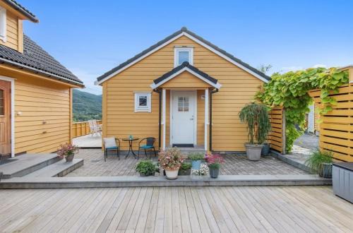 Small house close to nature and city