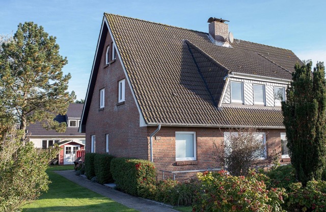 Small nice holiday apartment, island Amrum, Norddorf, quiet place, beautiful lan