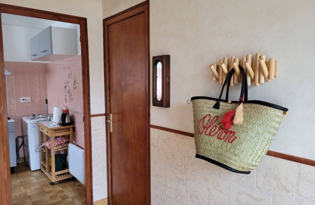 Petite maison à la cotinière au calme et à proximité des commerces et de l'océan