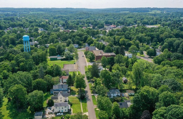 Small town vibes in Garrettsville